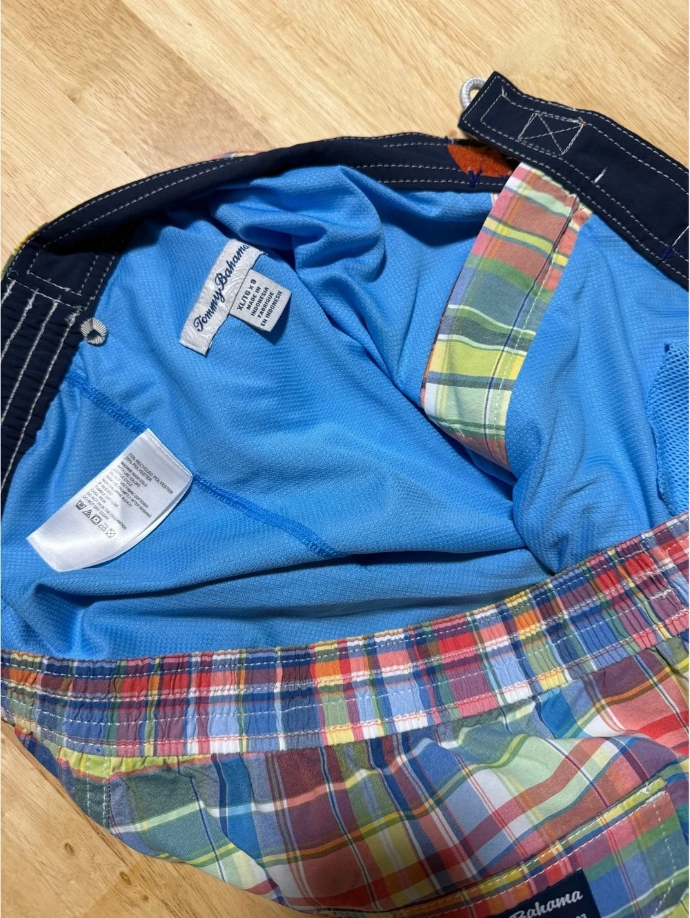 Tommy Bahama Men’s XL Madras Plaid Swim Trunks Board Shorts Multicolor